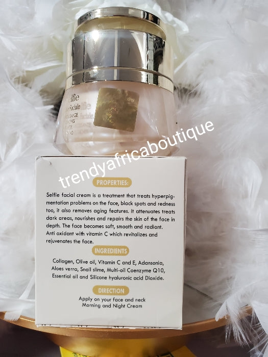 Another banga: Selfie facial cream. whitening, anti stains, anti aging face cream, anti sun burn. formulated to keep a younger looking skin. With snail slime, collagen, vitamin C, E. 50ML X 1