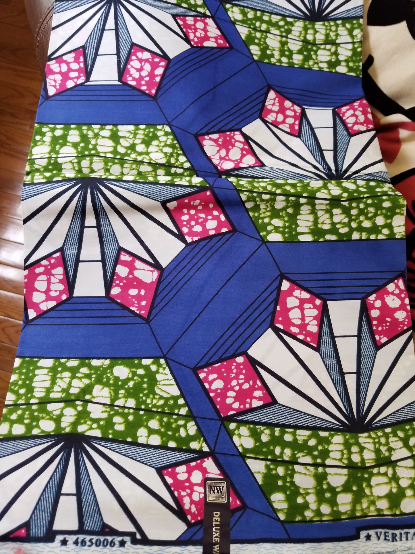 Original African Deluxe wax print Fabric. African wax print/Ankara for marking dresses for men and women. Sold per 6yds