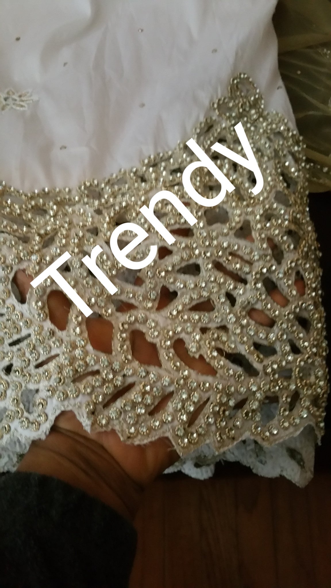 Hot sale: High quality Hand stoned with hand cut boarder Silk George wrapper with matching contract blouse in Gold