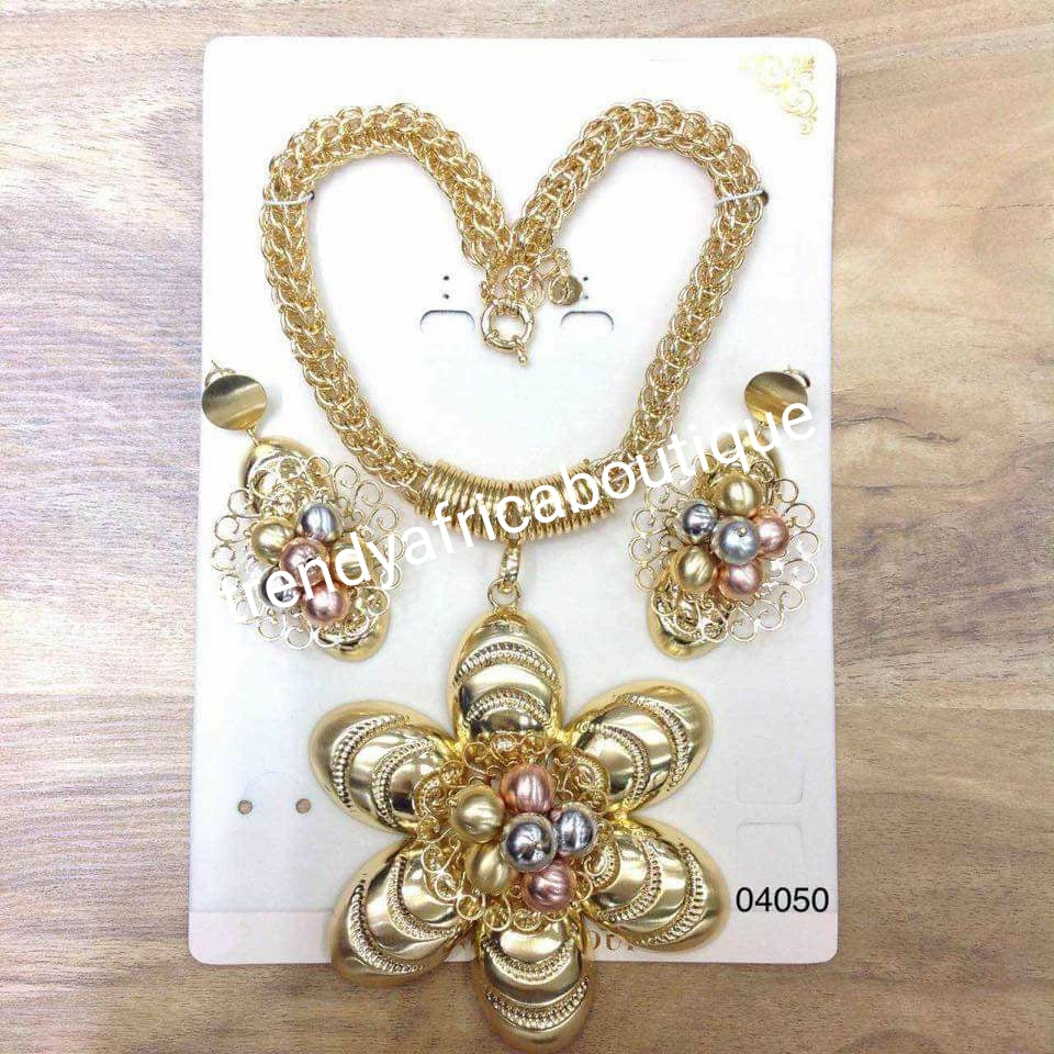 Big pendant/earrings 18k Gold plated Dubai costume jewelries set. High quality plating, hypoallergenic necklace and earrimgs necklace set. Sold as a set