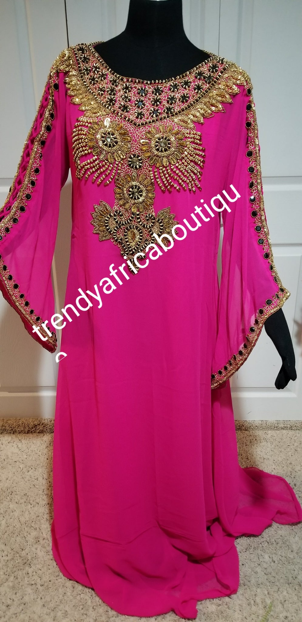 Fuschia pink Kaftan dress. Indian long Kaftan dress. Dubai free flowim Trendy Africa Boutique Fuschia pink Kaftan dress. Indian long Kaftan dress. Dubai free flowim Trendy Africa Boutique