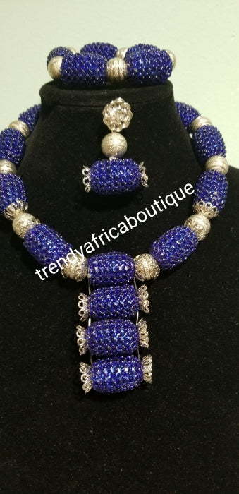 New arrival Royal blue beaded-necklace set. 3 pcs red coral bead set in Pineapple design. was created successfully.