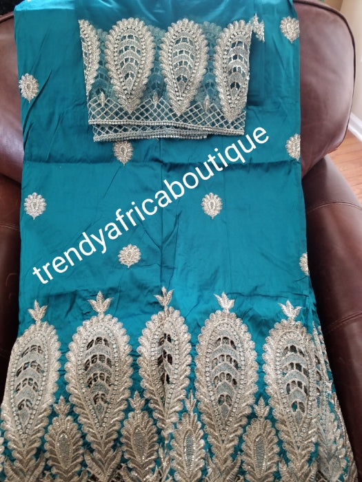Teal green Embriodery Nigerian wedding George fabric and net blouse. Come 5yds +1.8yds wrapper. New arrival aso-ebi Silk George. Sold as a set. Small-George for Nigerian party dress