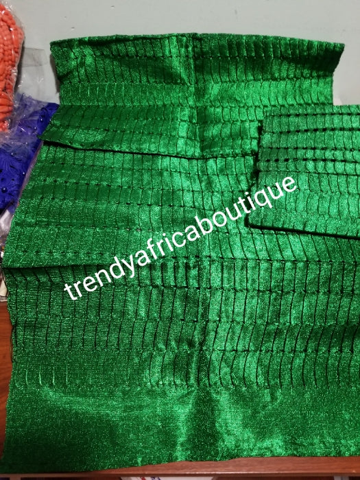 Original Green Aso-oke woven in Nigeria. Aso-oke in 3pcs set. Gele/ipele/fila (cap piece). Sold as a set. Price is for the set.Nigerian tradtional Aso-oke for making gele. Bridal accessories