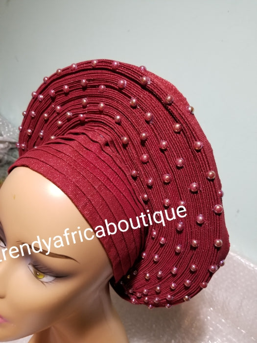 Neuestes Autogel aus Nigeria. Weinrot, Auto-Gel. Hochwertiges Aso-Oke, verarbeitet zu Autogel. Perlengele, Party bereit in weniger als 5 Minuten. Einheitsgröße, einfache Verstellung hinten