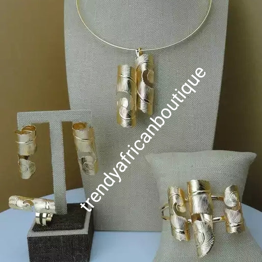New arrival pendant choker set. High quality 18k gold electroplated, hypoallergenic jewelry set. 4pcs set. Bangle, drop earrings, and adjustable ing