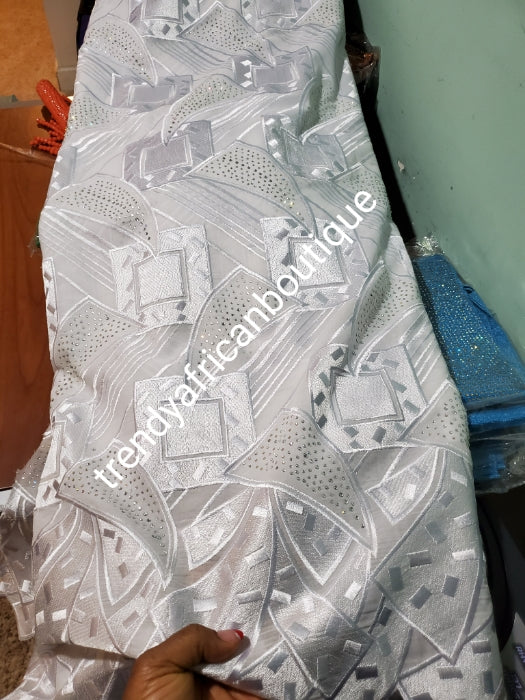 Sale Sale: Big White/White swiss lace fabric for Nigerian party. Celebrant with all over embriodery and crystal stones embellishments. 5ydss only and price is for the 5yds. Soft Luxurious texture