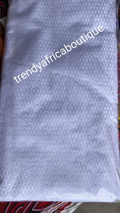 Top quality polish cotton swiss lace fabric for Nigerian Men native outfit. Soft quality fabric. Can be use for agbada/3pc outfit for men. Sold per 5yds. Price is for 5yds. Pure white!
