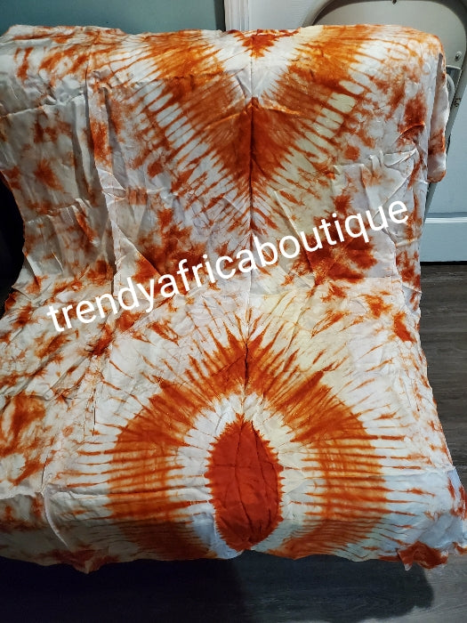 Adire Agbada Bubu aus Seide für Damen. Krawatte und Farbstoff oder Kampala in voller Länge, 60 Zoll lang. Cremeweiß + orange Farbe. Qualität der Güteklasse A, Einheitsgröße bis 1xL
