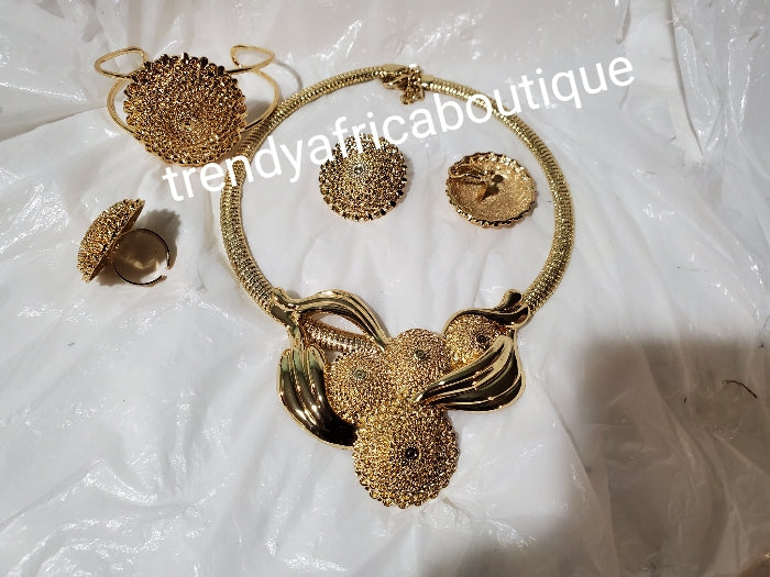 4pcs 18k electroplated choker necklace, matching earrings, bangle & adjustable ring. hypoallergenic plating. Sold as a set and price is for the set. As shown in display photo.