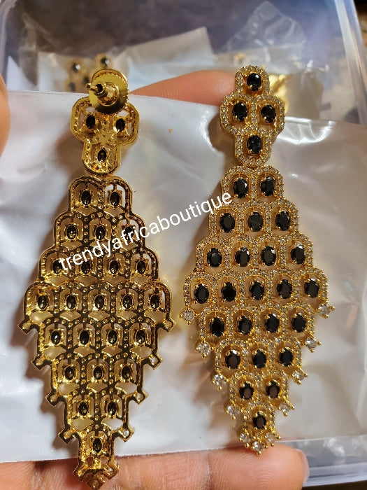 Black stones 22k electroplated America Diamond-earings candallier drops. Hand set with quality dazzling CZ stones. Original quality, hypoallergenic. Light weight drop-earrings