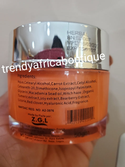 Skin Doctor Carrot Glow Körperlotion und Serum, intensiver Aufhellungseffekt für Gesicht und Körper, 400 ml. Formuliert mit einer rein natürlichen Formel, um Ihren Teint aufzuhellen und zum Strahlen zu bringen