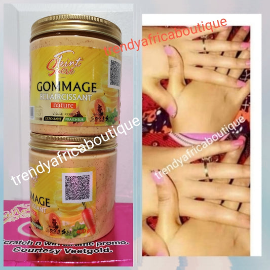 Teint Sucre exfoliating lightening body scrub 400g x 1. With natural ingredients papaya,carrot etc. Use 2 times a week! Brighten and whiten effectively!!! OSHAPRAPRA!!!