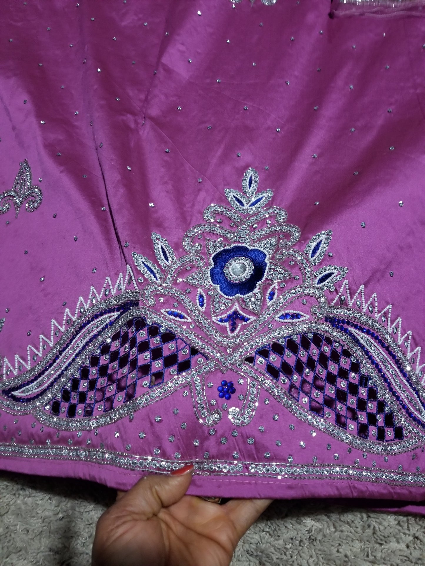 Light purple/royal blue all over crystal  stones and hand cut border.. Nigerian VIP hand stoned silk George wrapper. 5yrd + 1.8yrds matching net blouse. Igbo/Nigerian Wrapper. For wrapper or skirt/blouse. Excellent lustrous quality