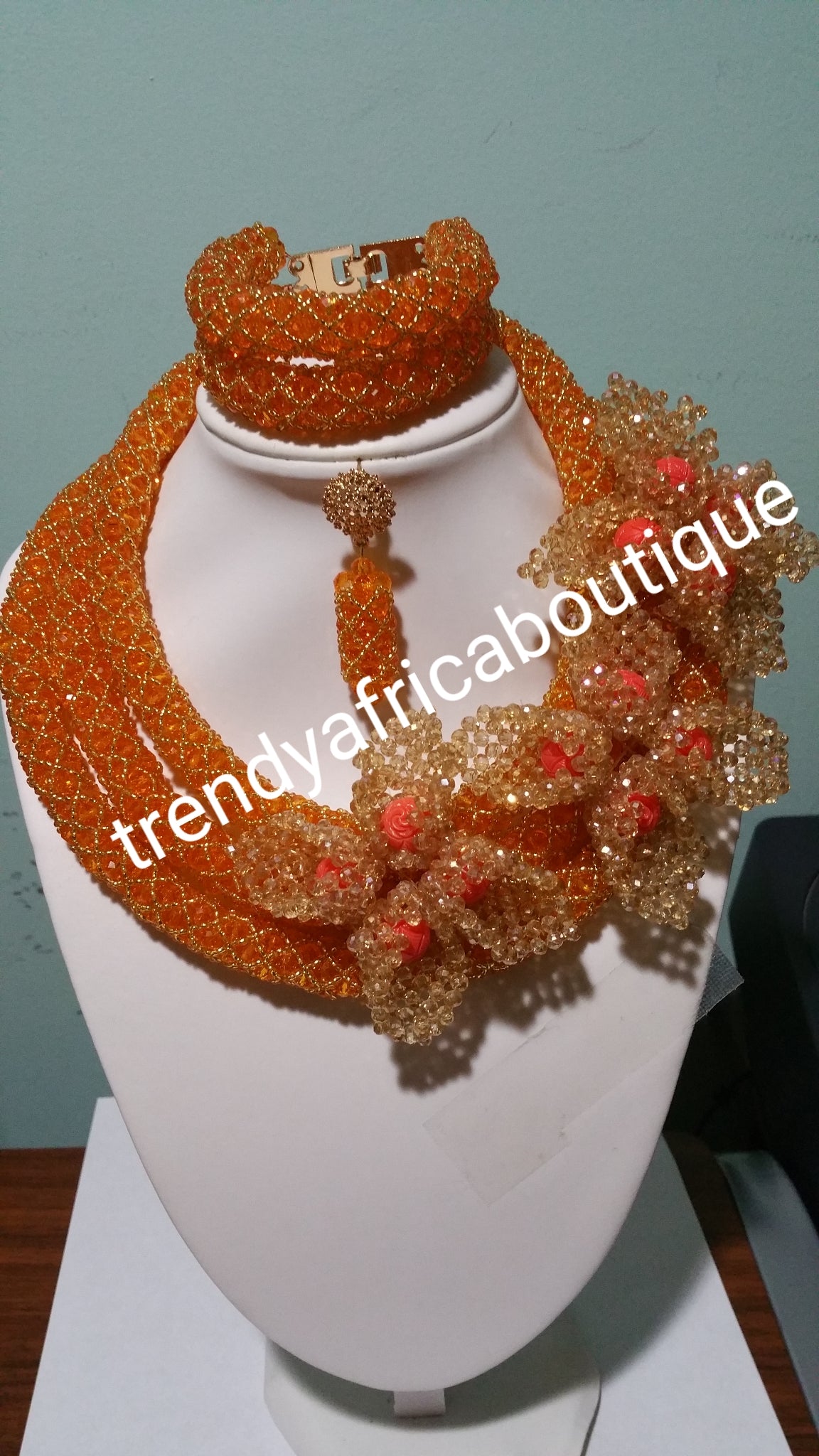 Gorgeous Peach Coral Beads Exclusively For Nigerian Brides.... | Coral  jewelry set, Bead jewellery, Beaded necklace diy