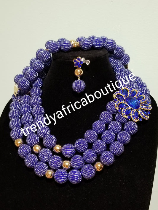 Sonderangebot: Königsblaues Perlenketten-Set. 3-reihige afrikanische Party-Perlenkette. Wir haben auch ein Korallen-Halsketten-Set