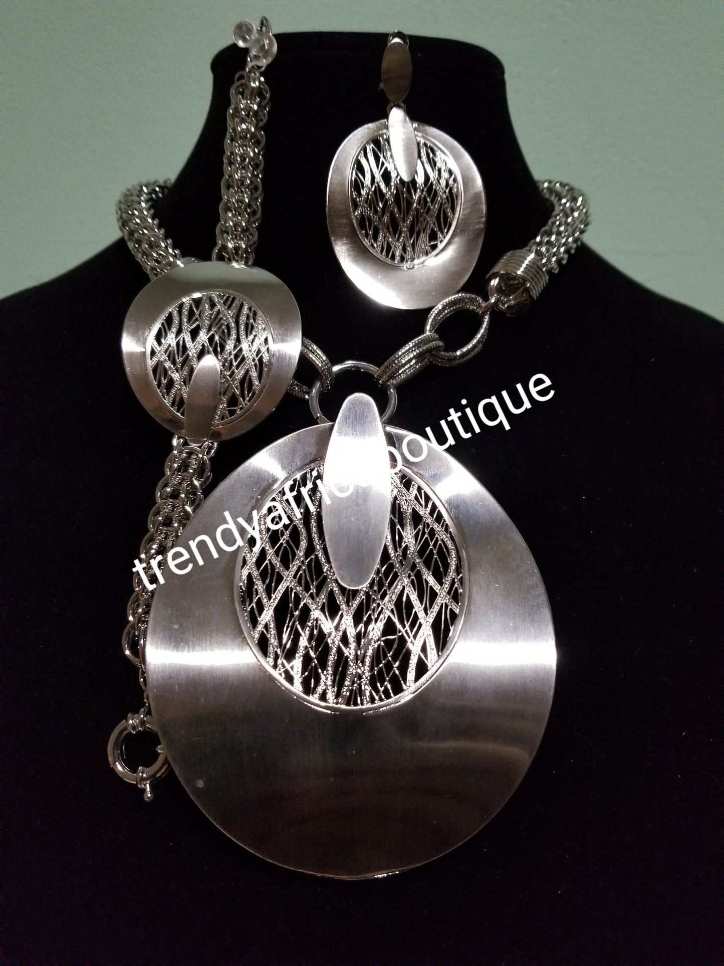 Gold Necklace Egyptian Eclipse Gold Paparazzi Latest Jewelry 18k