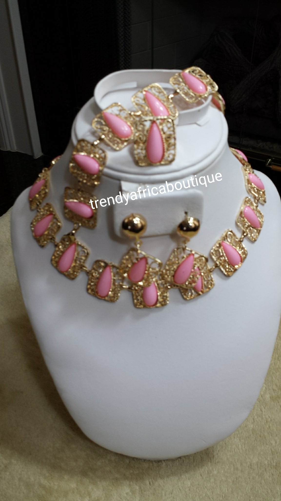 Sale: 4pc 18k gold plated necklace set. Sweet pink  bead accent. Sold as a set, price is for the set. Pink/gold and coral/gold.