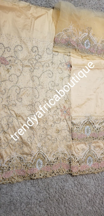 Clearance sale champagne gold VIP George for Nigerian/Igbo/delta Traditional weddings/birthdays and more wrapper + 1.8yds net fabric for making blouse. Sold as. A set of wrapper and blouse. Original quality silk. "Feel the difference in Quality"