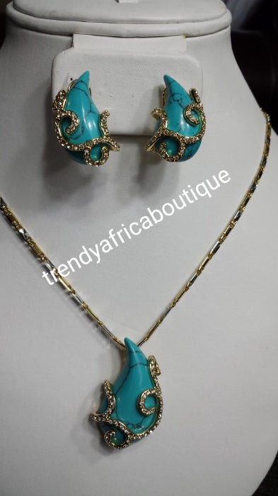 18k Gold plated pendant/earrings turquoise set. Sold with 2 tone neck chain. Small beautiful pendant set for every day use